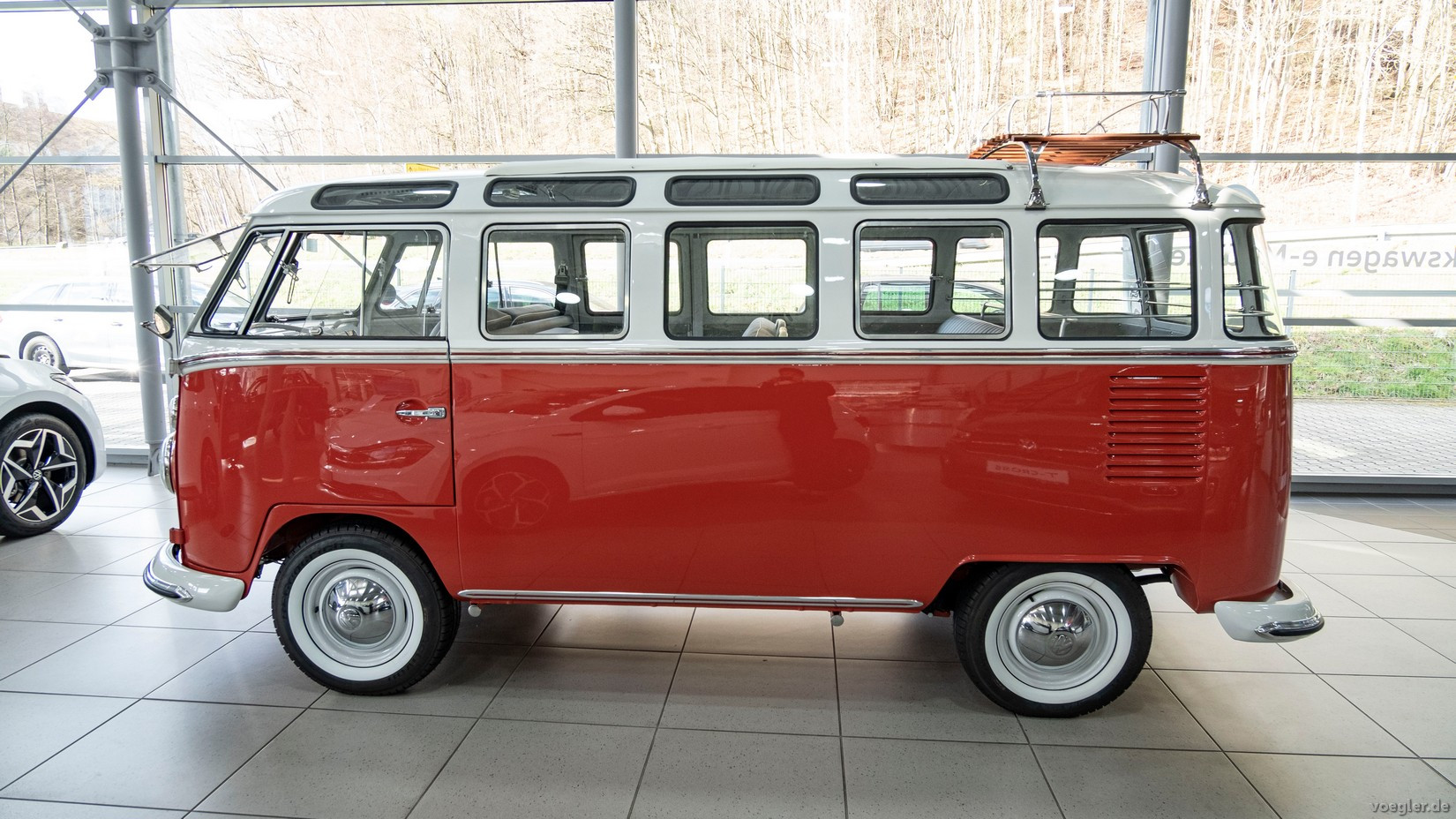 Volkswagen T1 Samba Replica