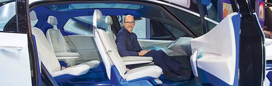 Klaus Bischoff (54) leitet seit 2007 das Volkswagen Design.